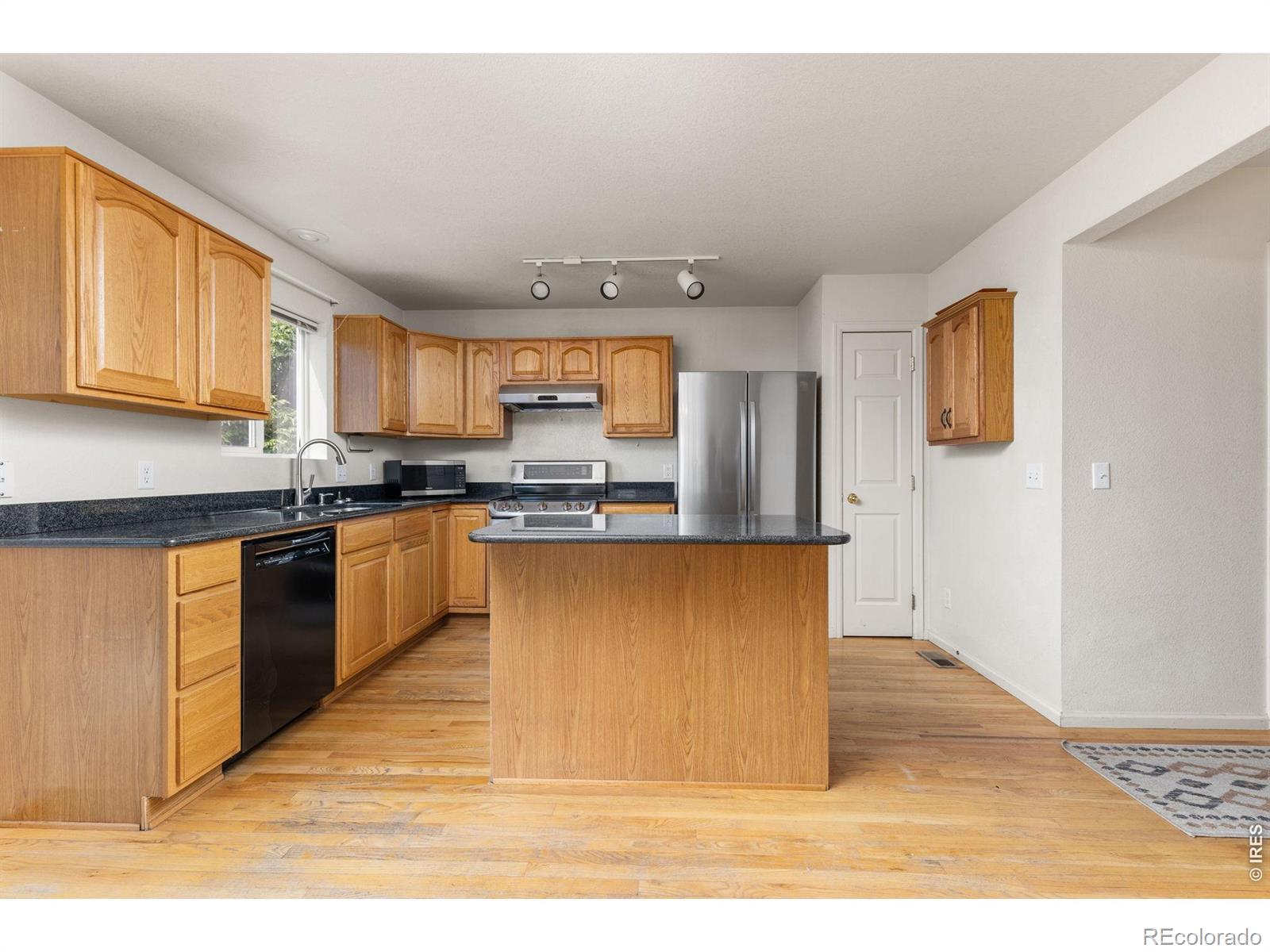 MLS Image #10 for 2021  falcon ridge drive,fort collins, Colorado