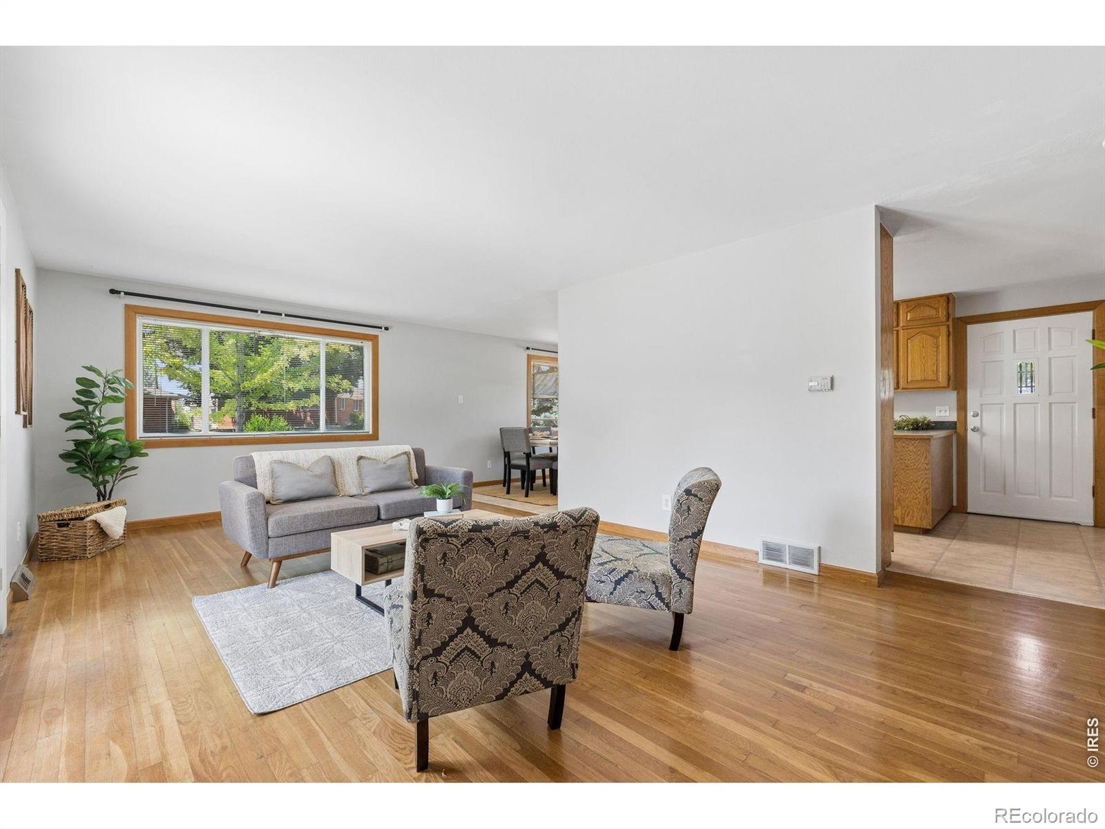 MLS Image #7 for 870  10th street,berthoud, Colorado