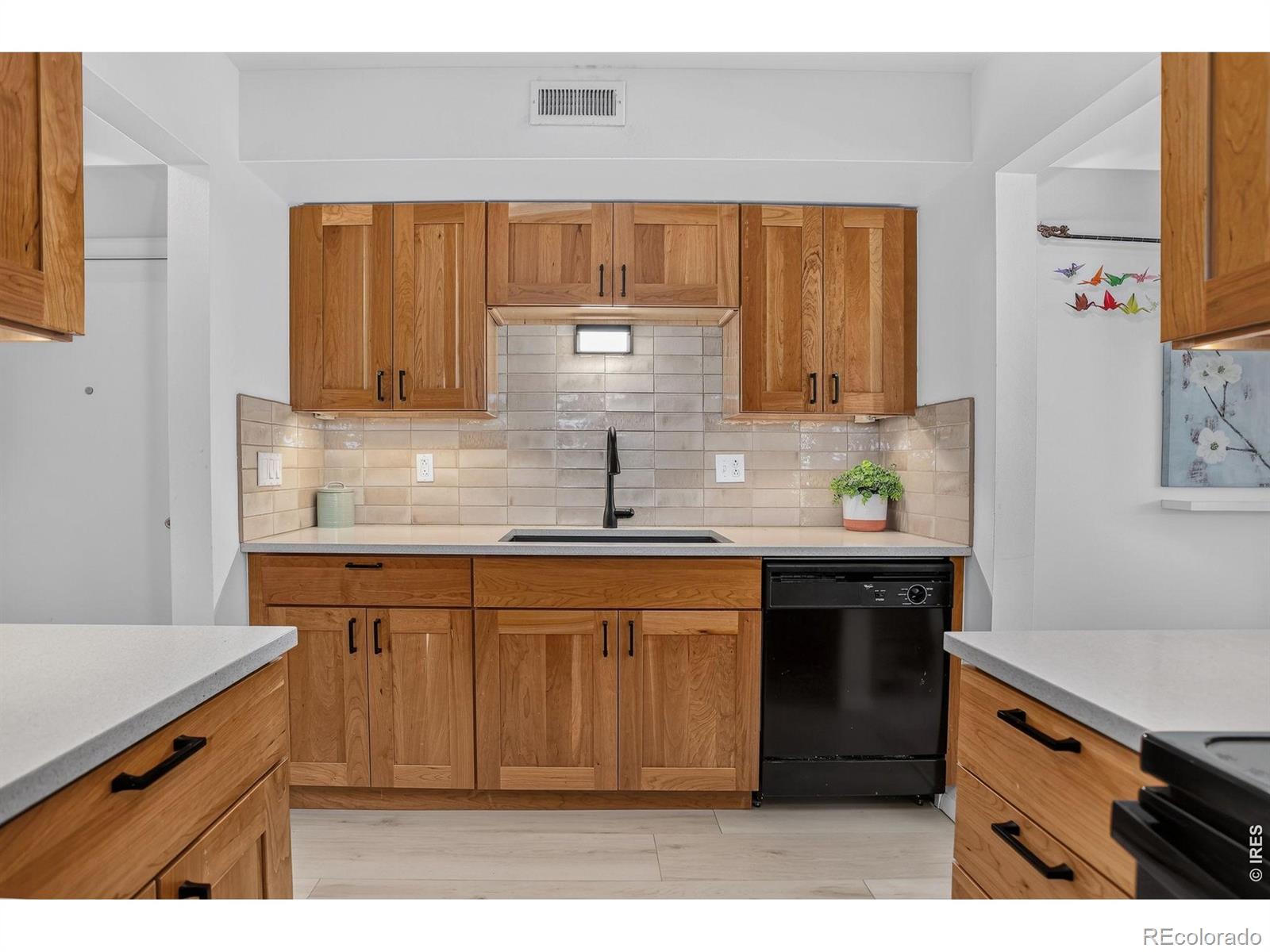 MLS Image #4 for 500  manhattan drive,boulder, Colorado