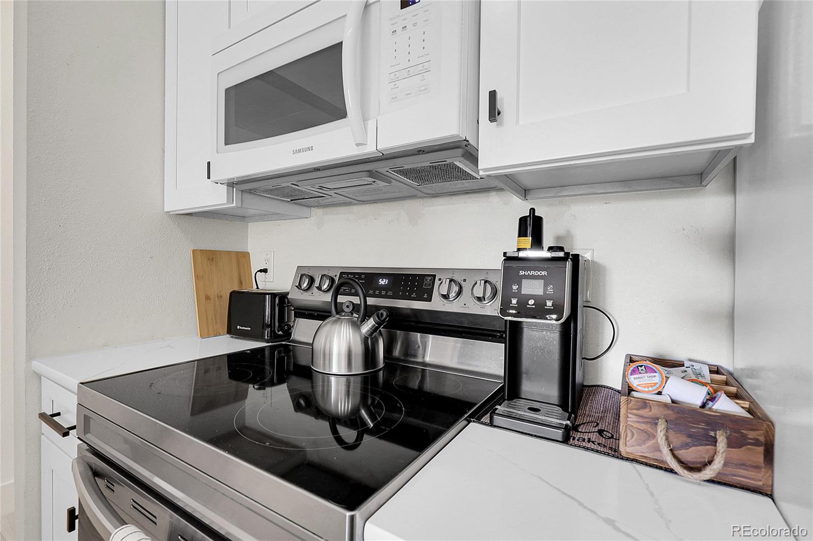 MLS Image #10 for 532  oakwood drive,castle rock, Colorado