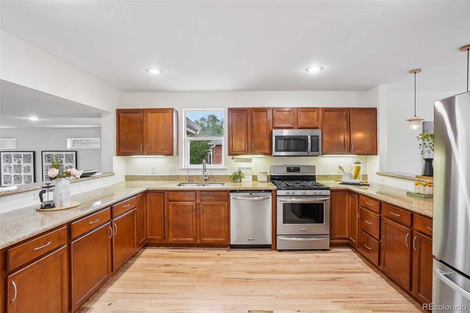 MLS Image #8 for 6915 w 35th avenue,wheat ridge, Colorado
