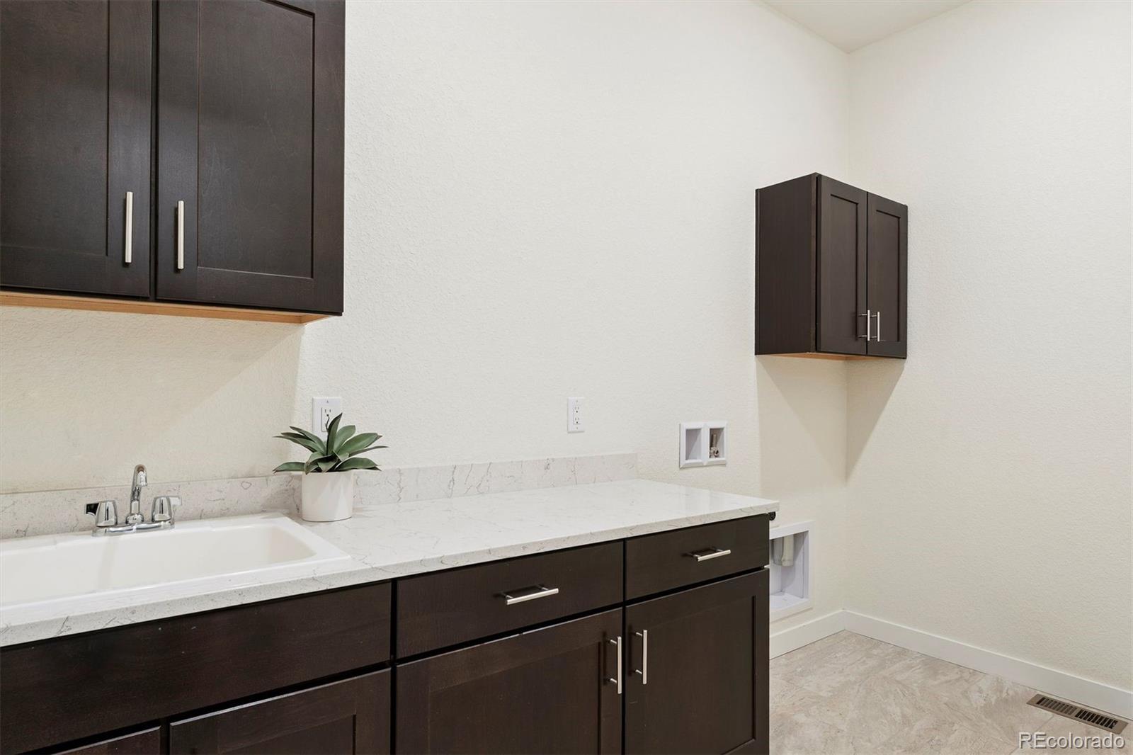 MLS Image #20 for 9519  boone lane,littleton, Colorado