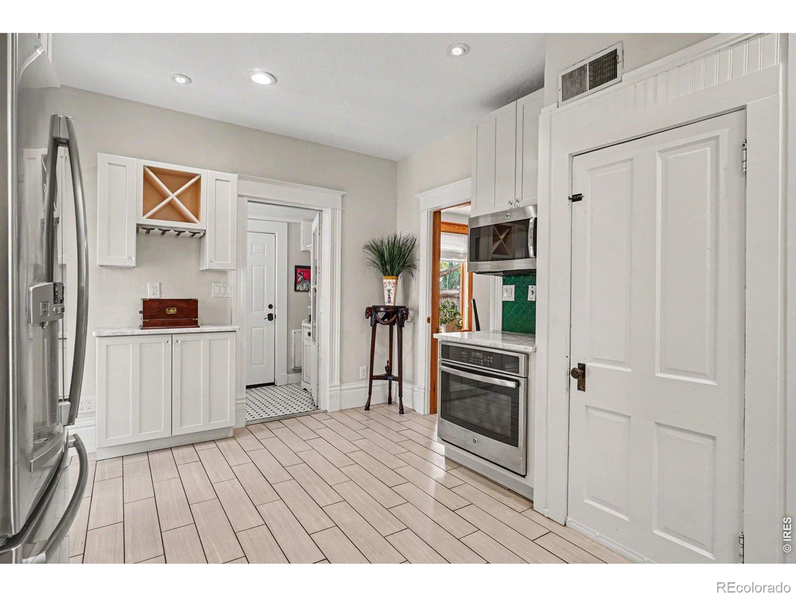 MLS Image #11 for 545 e 5th street,loveland, Colorado