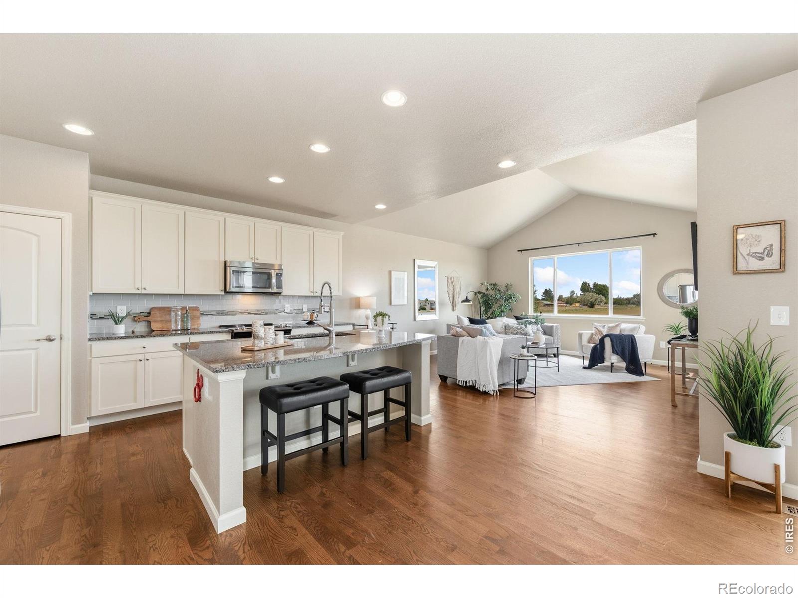 MLS Image #10 for 988  gateway park boulevard,berthoud, Colorado