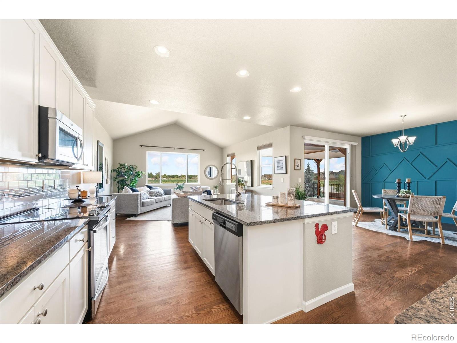 MLS Image #7 for 988  gateway park boulevard,berthoud, Colorado