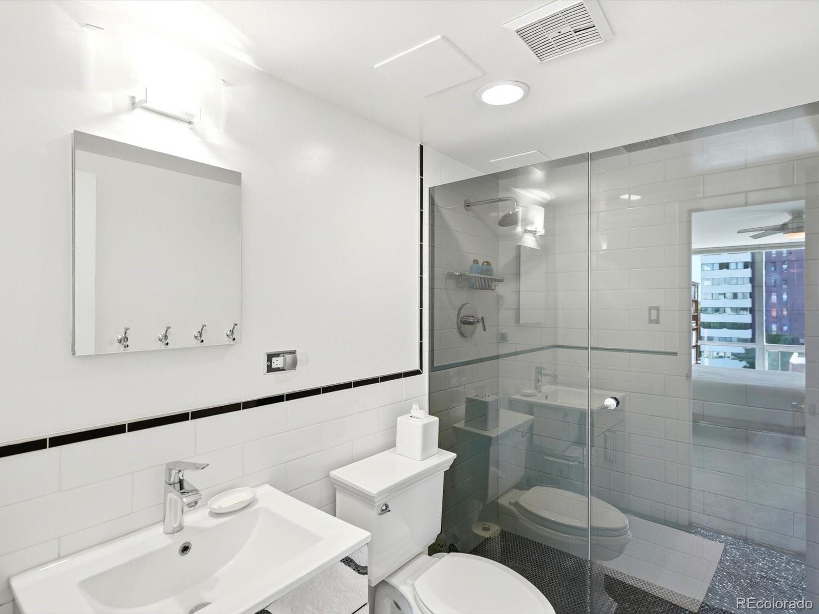 MLS Image #28 for 3100 e cherry creek south drive,denver, Colorado