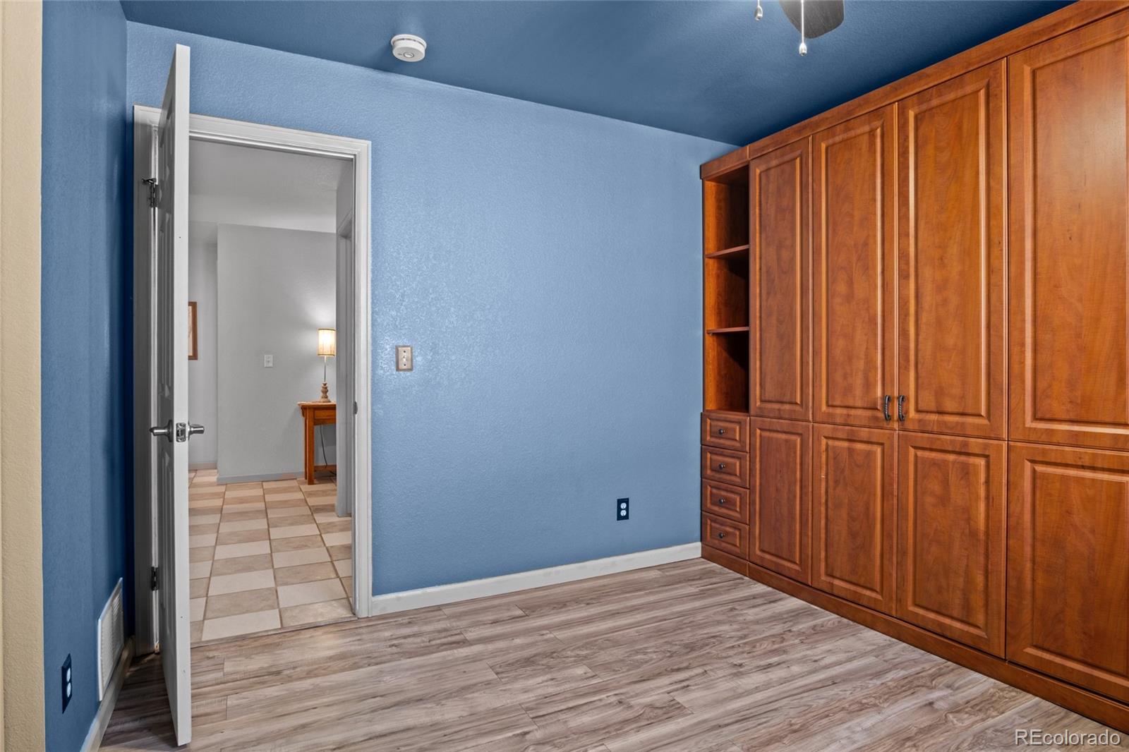 MLS Image #11 for 2339 w hillside avenue,englewood, Colorado