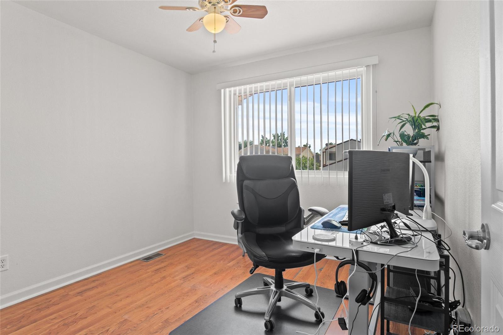 MLS Image #14 for 2339 w hillside avenue,englewood, Colorado