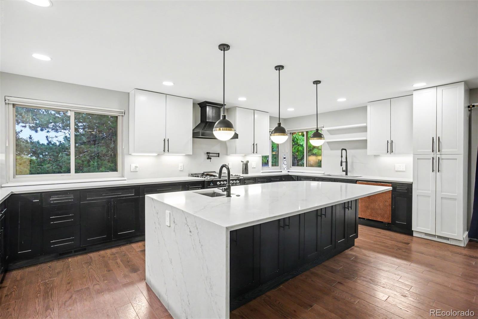MLS Image #13 for 5314 s youngfield court,littleton, Colorado