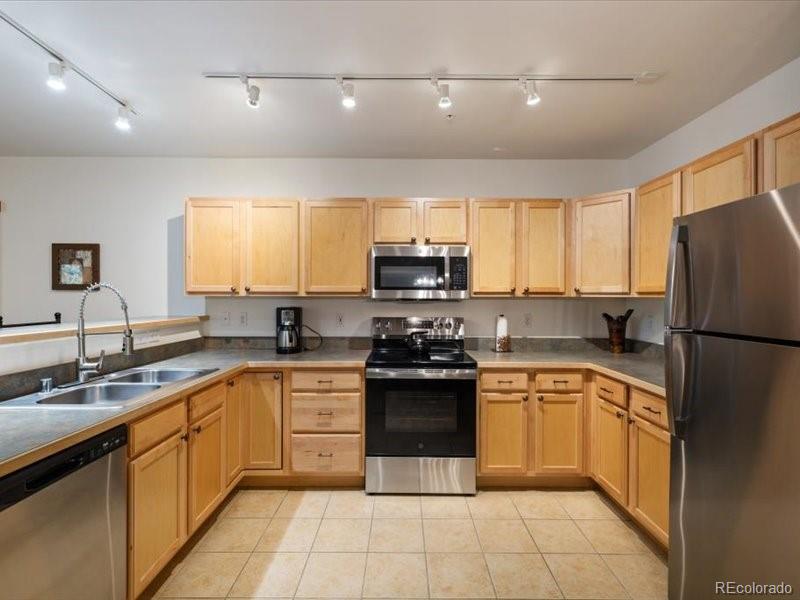 MLS Image #7 for 337  streamside lane,frisco, Colorado