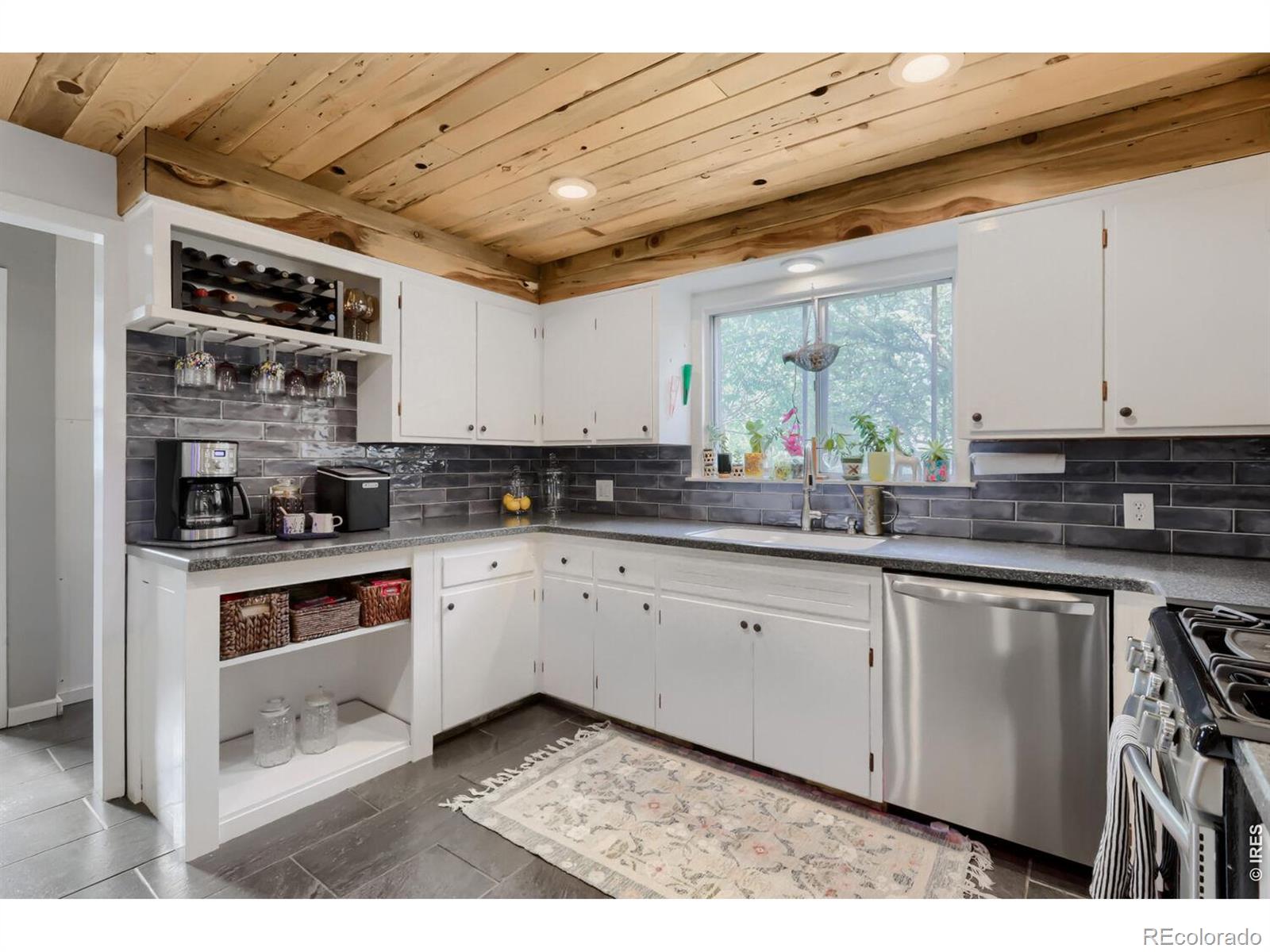 MLS Image #10 for 2217  12th st rd,greeley, Colorado