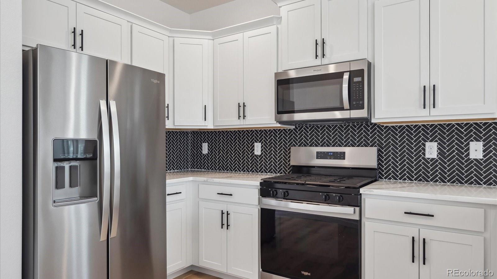 MLS Image #5 for 341 n bersshine street,watkins, Colorado