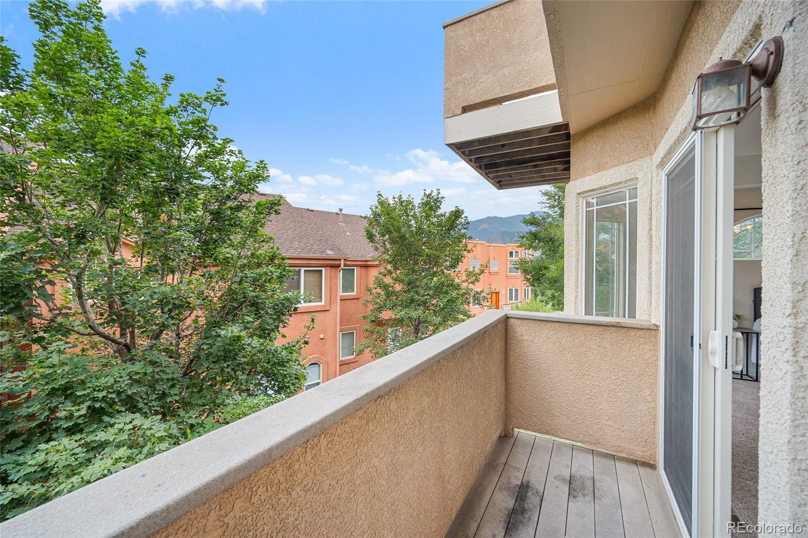 MLS Image #12 for 1495  madison ridge heights,colorado springs, Colorado