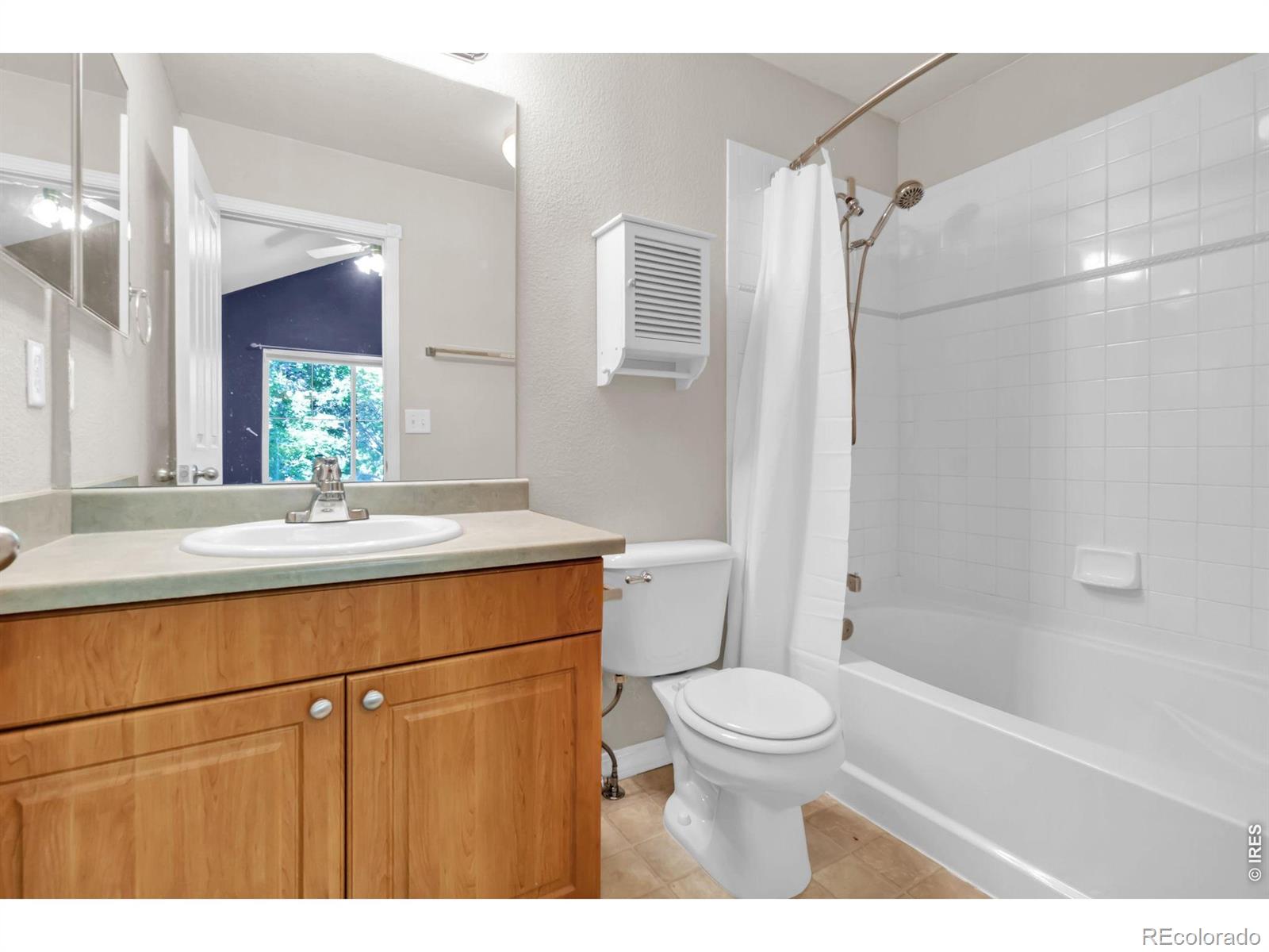 MLS Image #14 for 2339  windrow drive,fort collins, Colorado