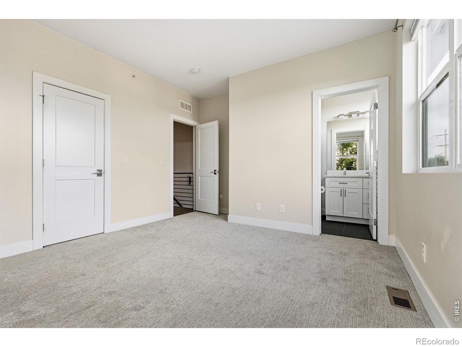 MLS Image #19 for 1187 s navajo street,denver, Colorado