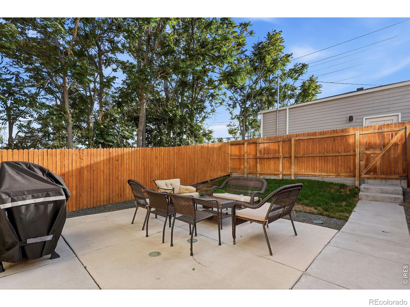 MLS Image #27 for 1187 s navajo street,denver, Colorado