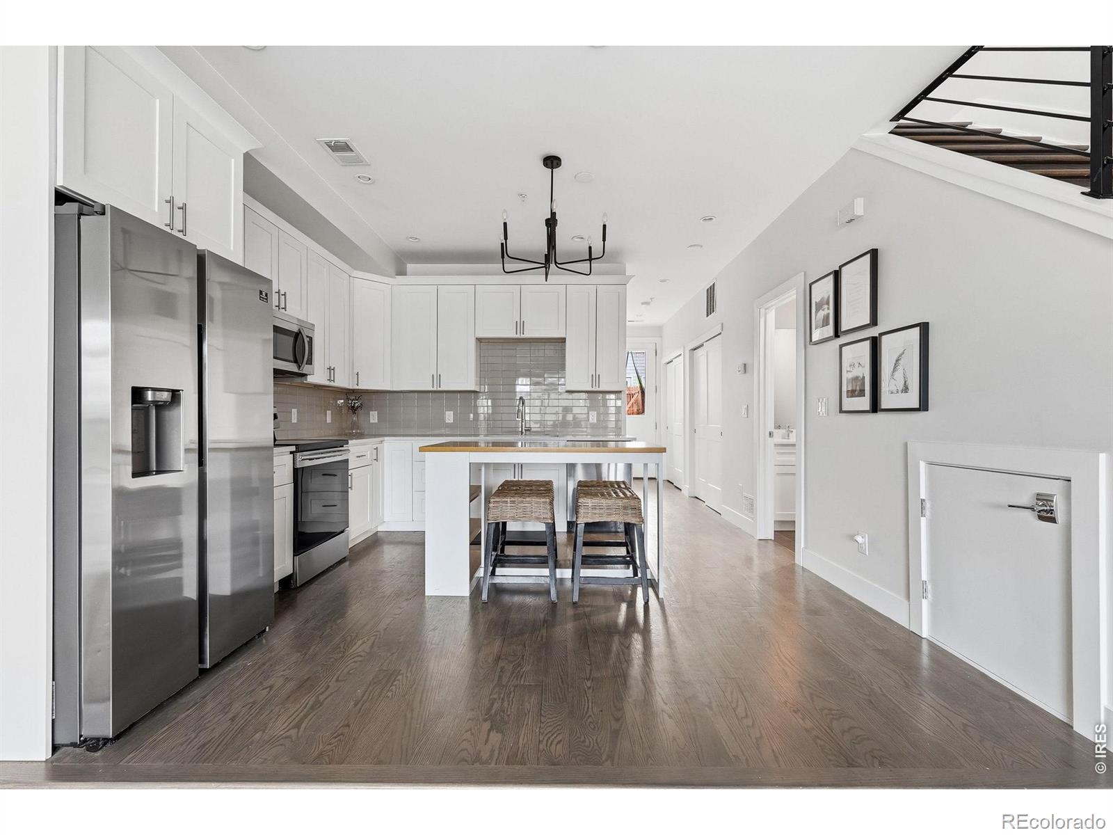 MLS Image #7 for 1187 s navajo street,denver, Colorado