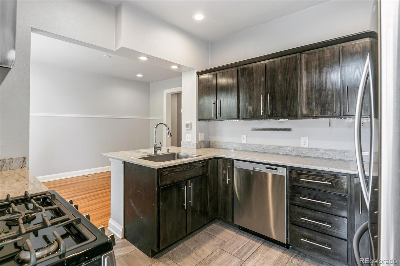 MLS Image #15 for 1538 n milwaukee street,denver, Colorado