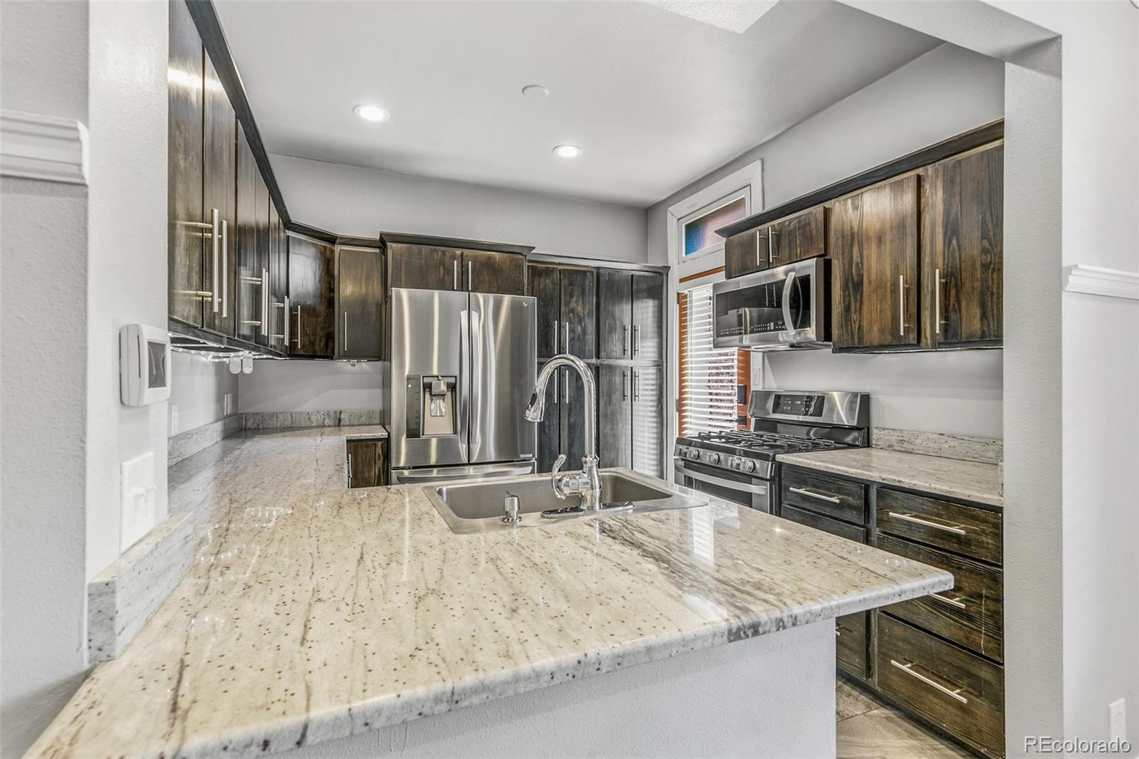 MLS Image #19 for 1538 n milwaukee street,denver, Colorado