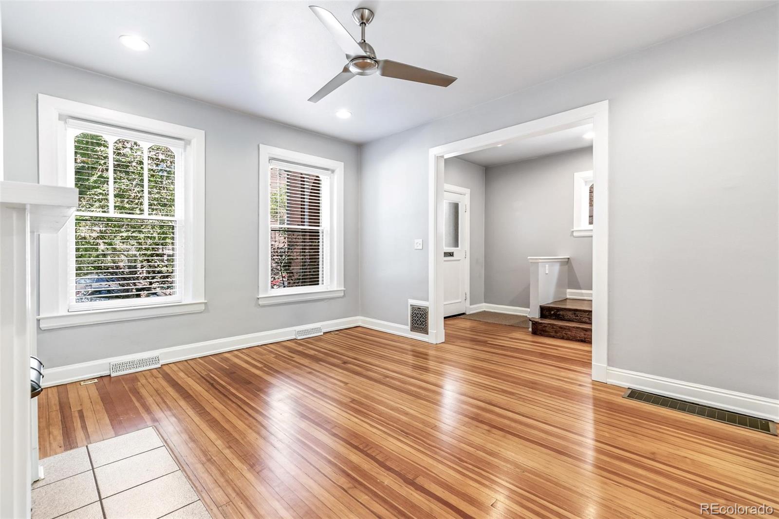 MLS Image #4 for 1538 n milwaukee street,denver, Colorado