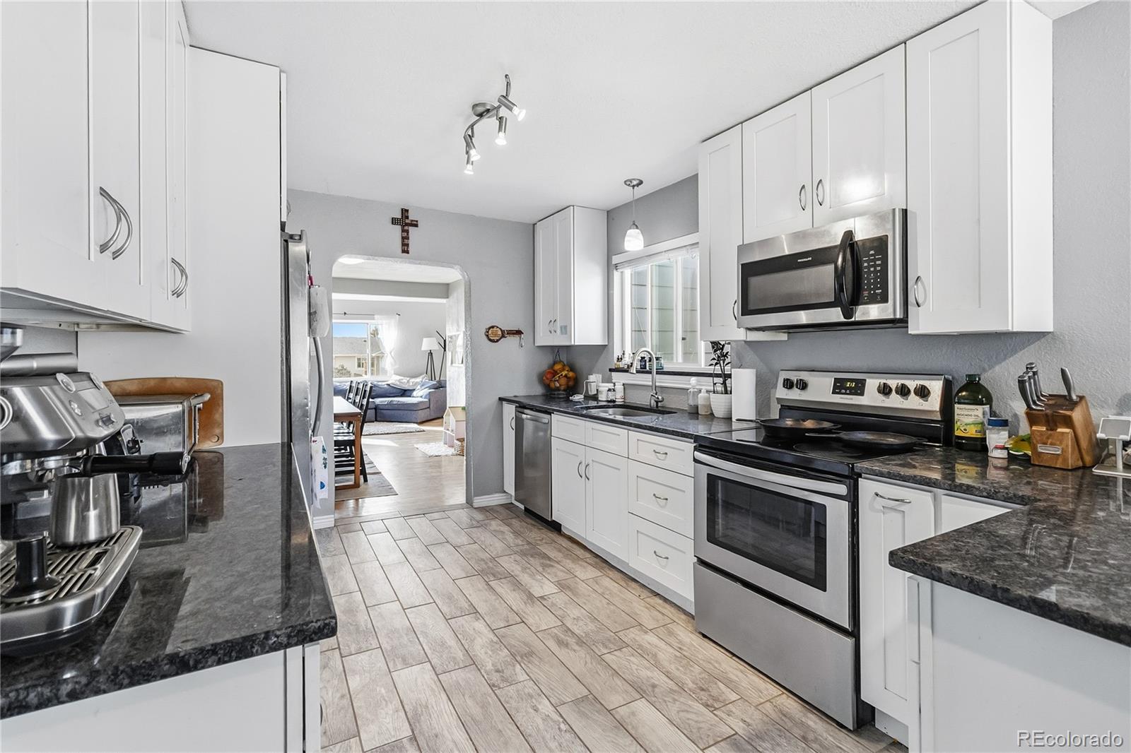 MLS Image #6 for 316 n gilbert street,castle rock, Colorado