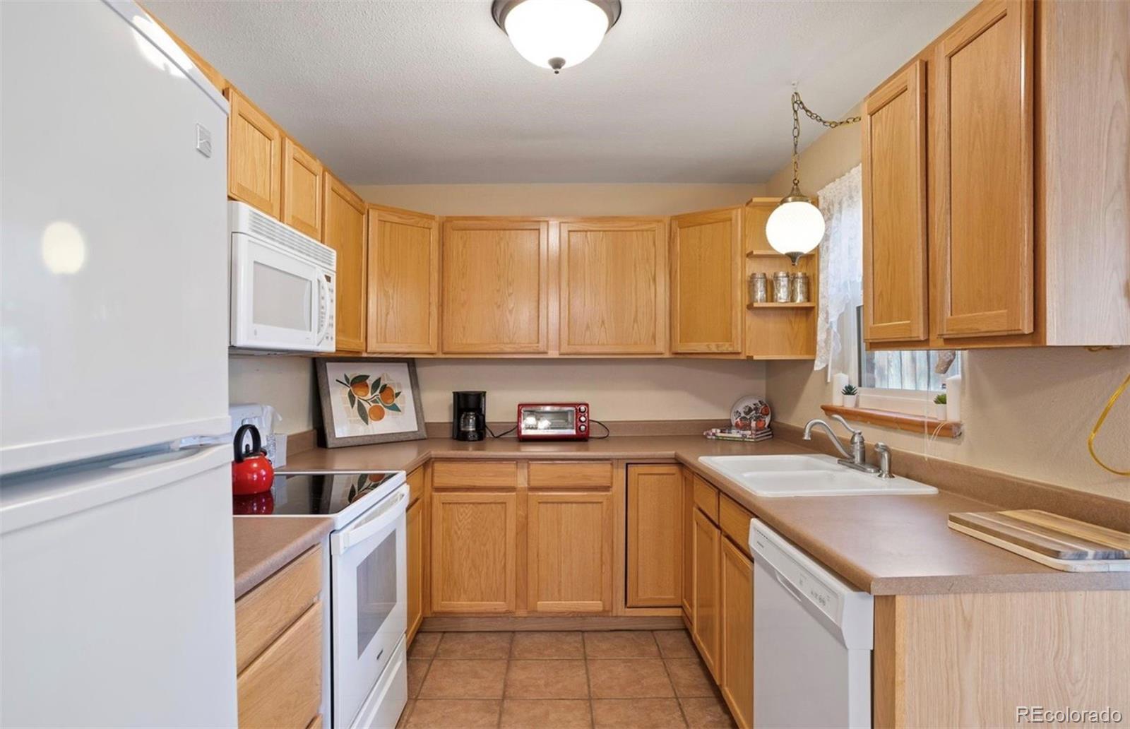 MLS Image #3 for 1746 s logan street,denver, Colorado