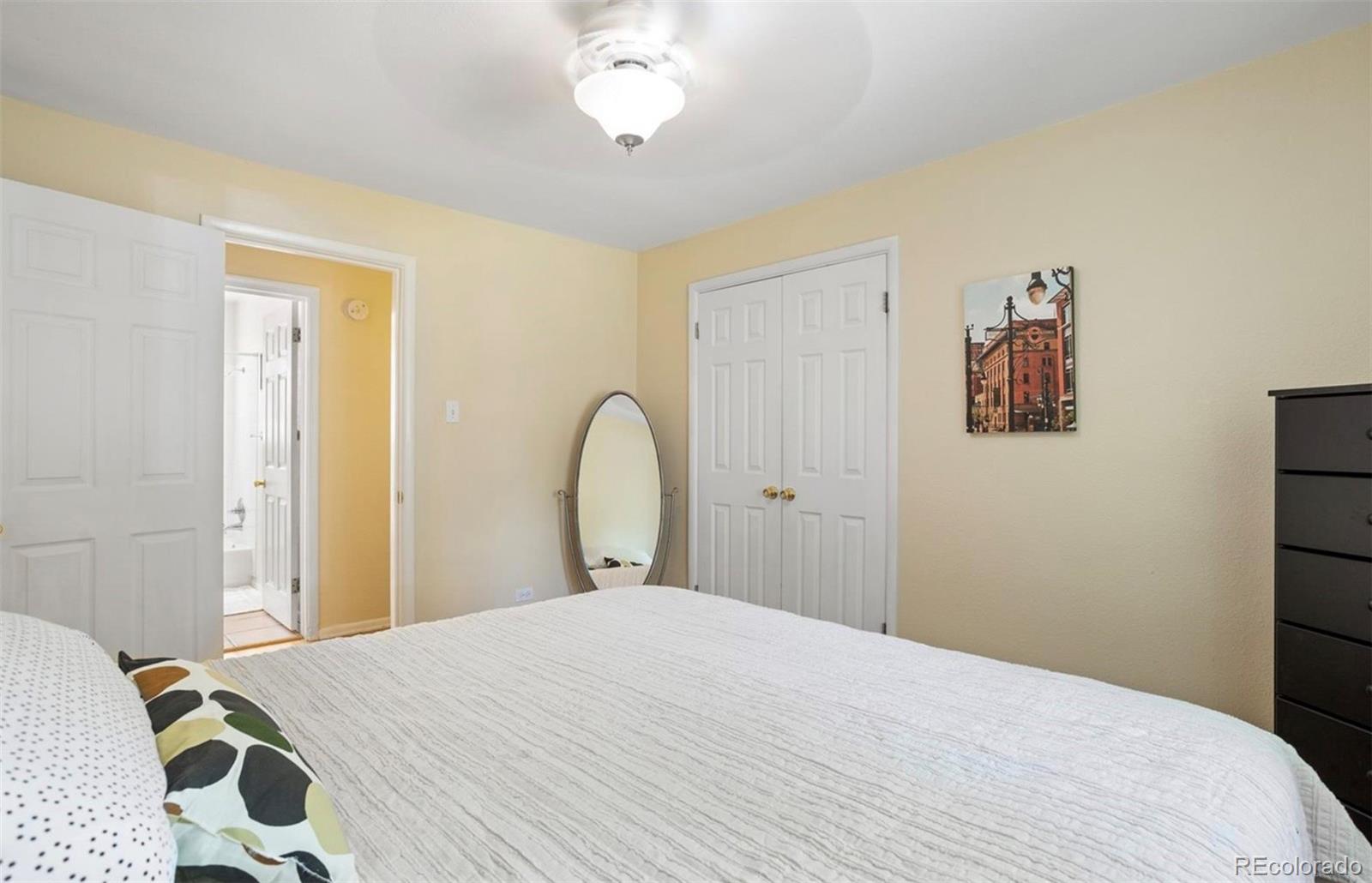 MLS Image #31 for 1746 s logan street,denver, Colorado
