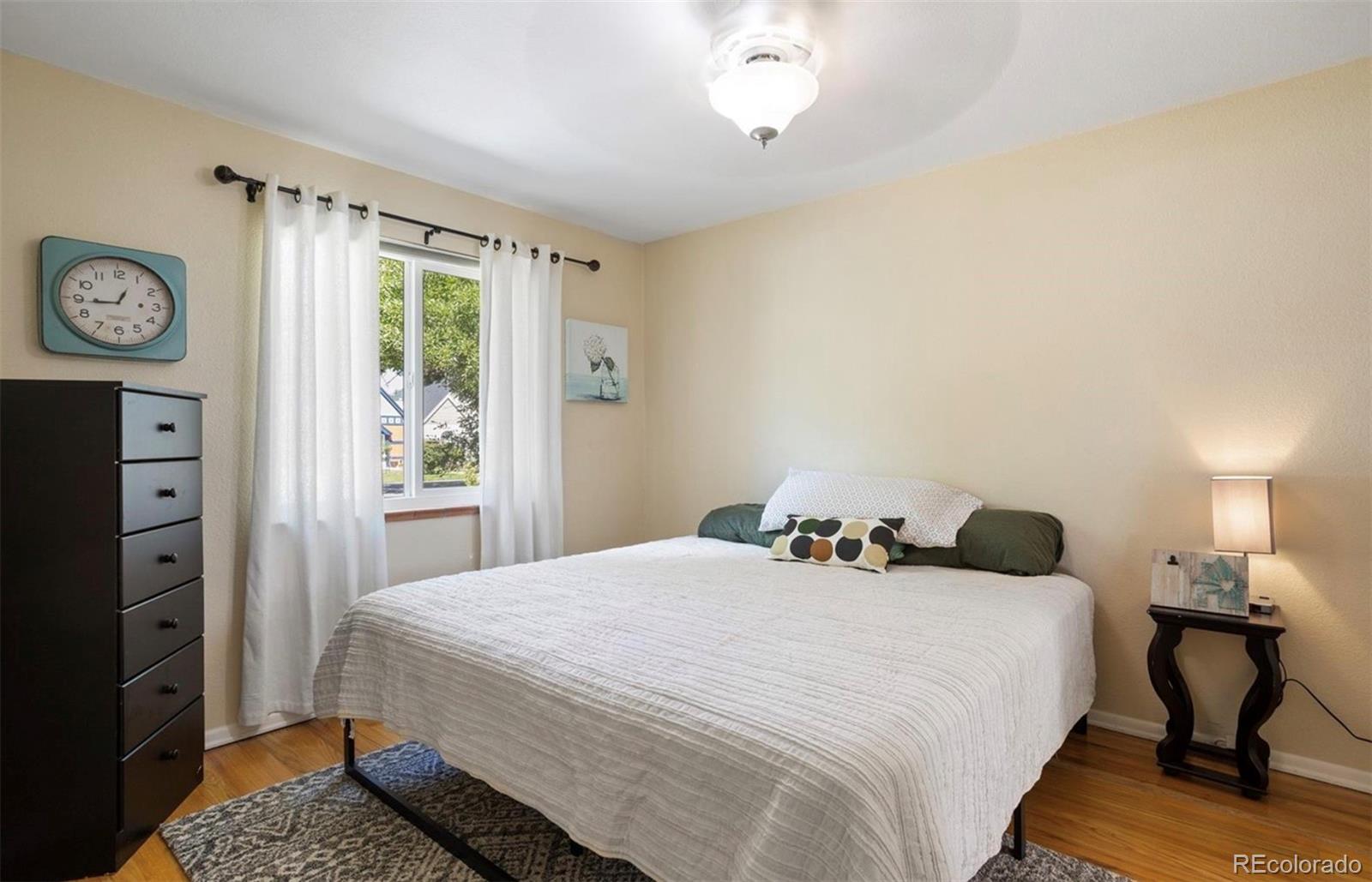 MLS Image #4 for 1746 s logan street,denver, Colorado