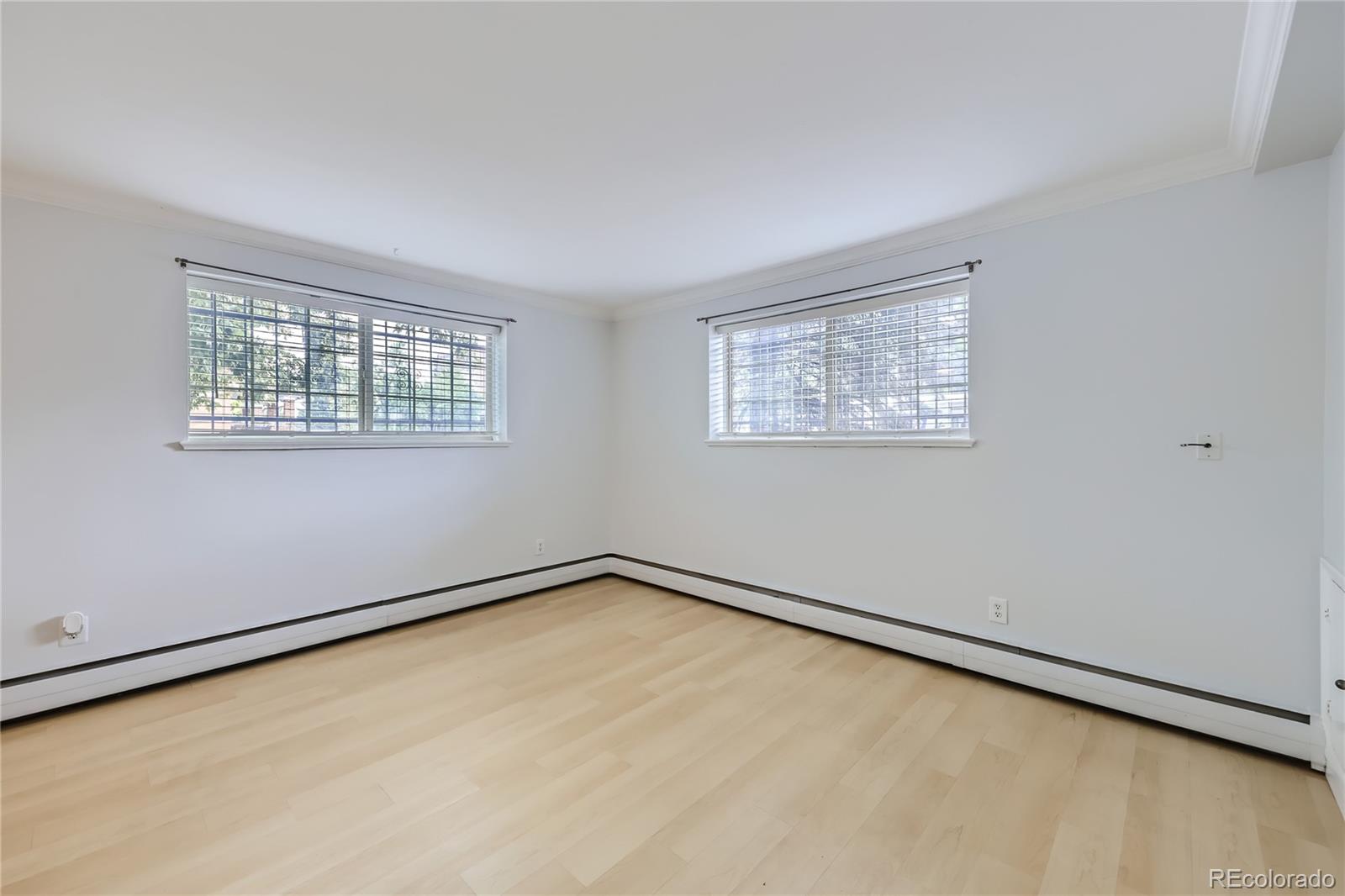 MLS Image #3 for 1 s pennsylvania street,denver, Colorado