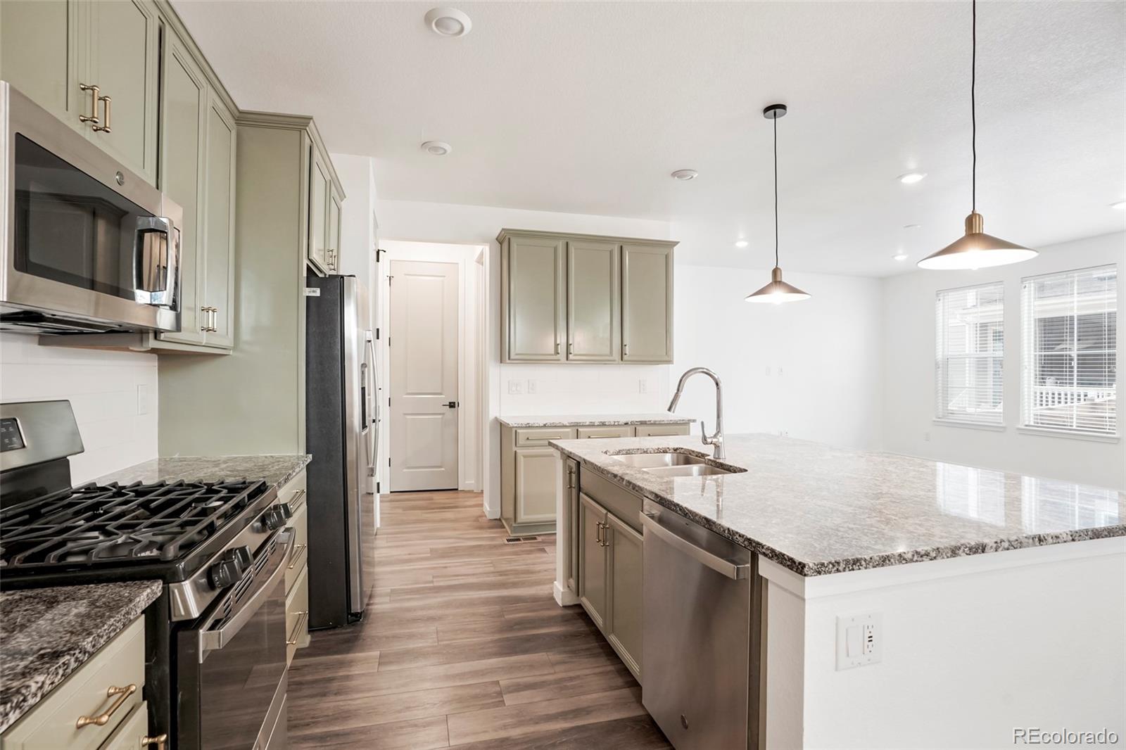 MLS Image #7 for 9542  richfield street,commerce city, Colorado