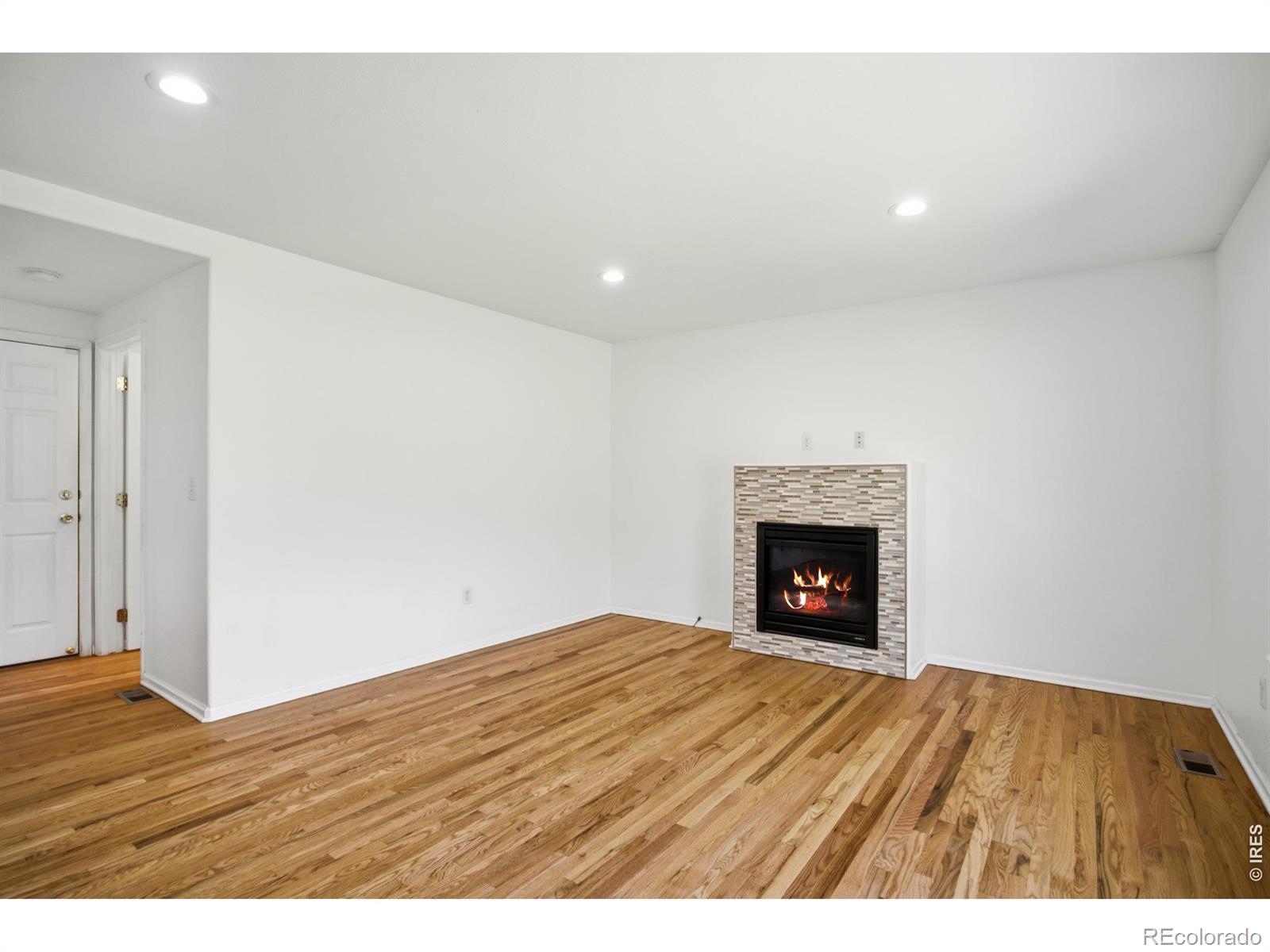 MLS Image #17 for 1303  poppy court,fort collins, Colorado