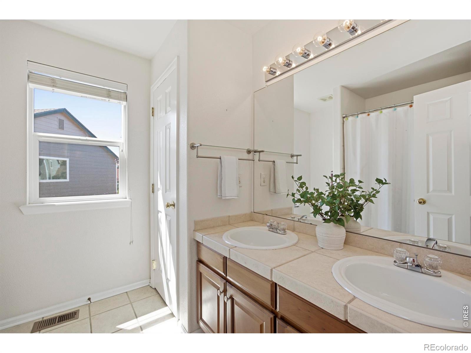 MLS Image #27 for 1303  poppy court,fort collins, Colorado