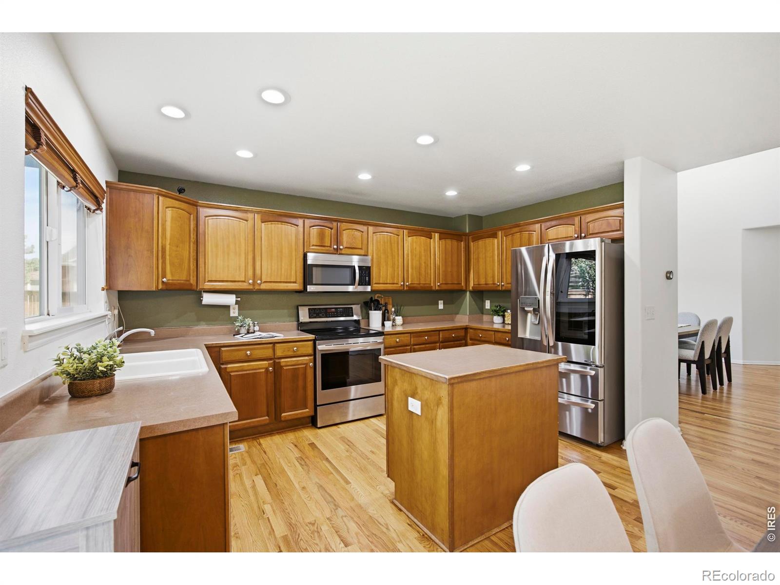 MLS Image #7 for 1303  poppy court,fort collins, Colorado