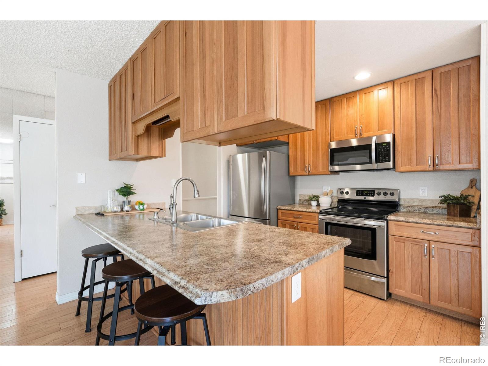 MLS Image #6 for 1543  clover place,loveland, Colorado