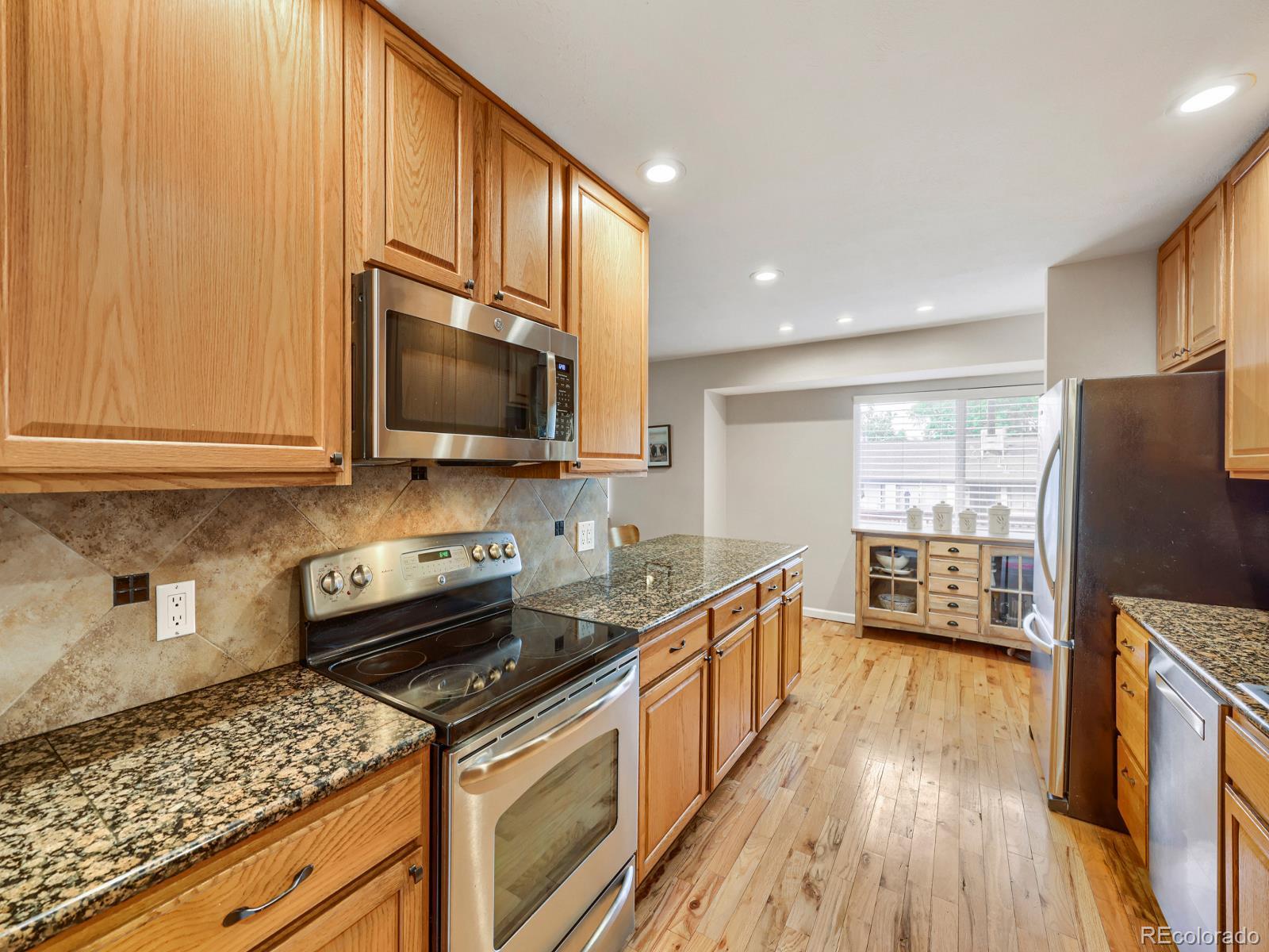 MLS Image #14 for 13469 w auburn avenue,denver, Colorado