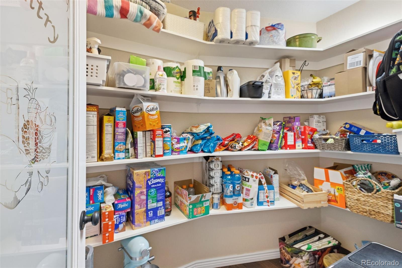 MLS Image #13 for 225  thames drive,colorado springs, Colorado