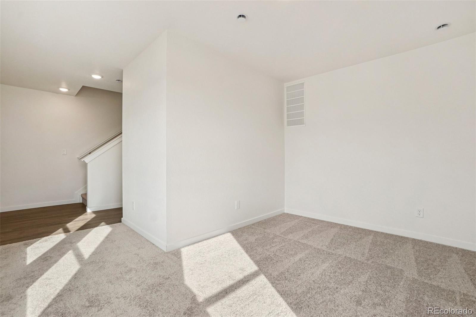 MLS Image #14 for 24141 e 54th place ,aurora, Colorado