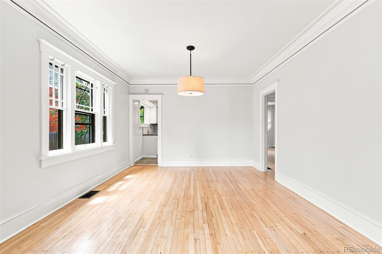 MLS Image #10 for 857  madison street,denver, Colorado