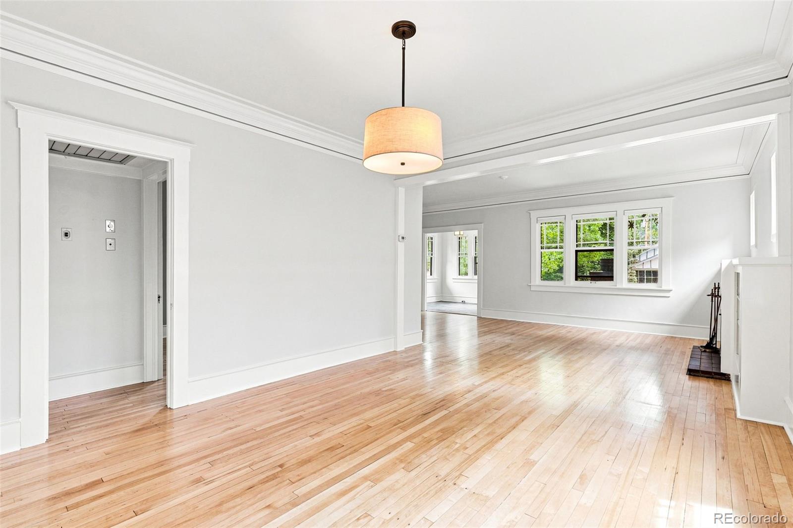 MLS Image #11 for 857  madison street,denver, Colorado