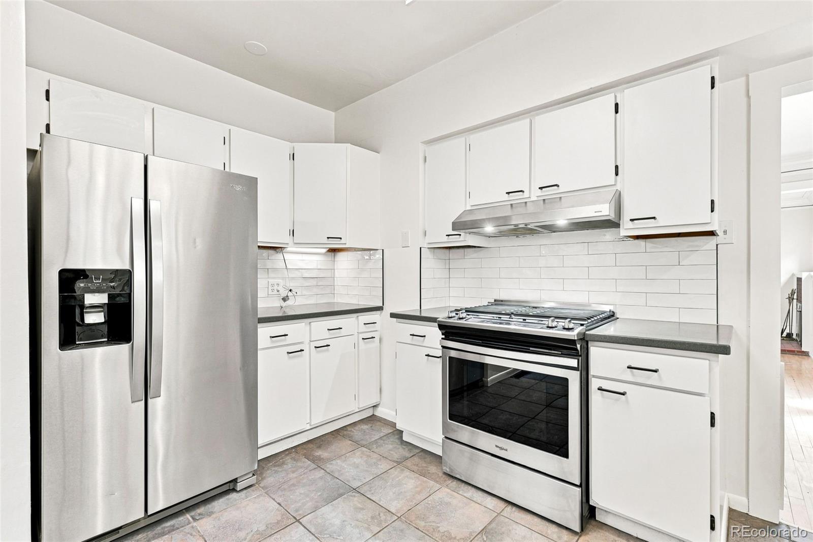 MLS Image #12 for 857  madison street,denver, Colorado