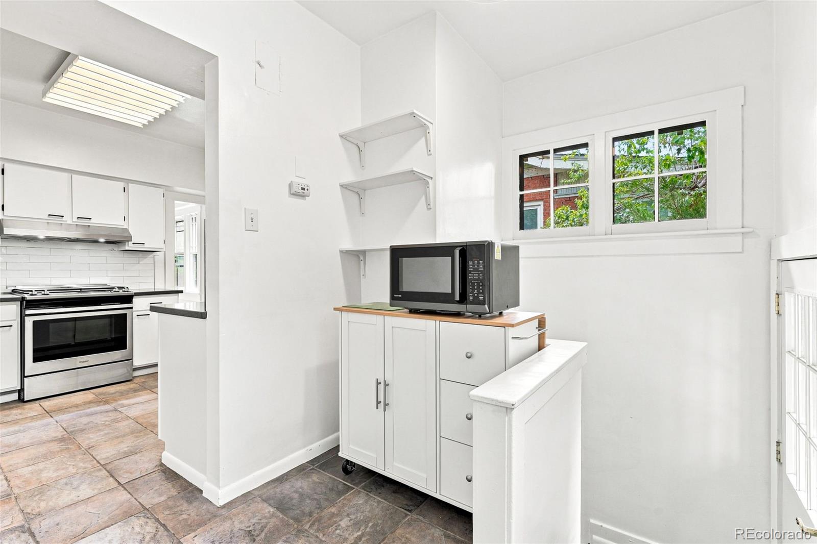 MLS Image #17 for 857  madison street,denver, Colorado