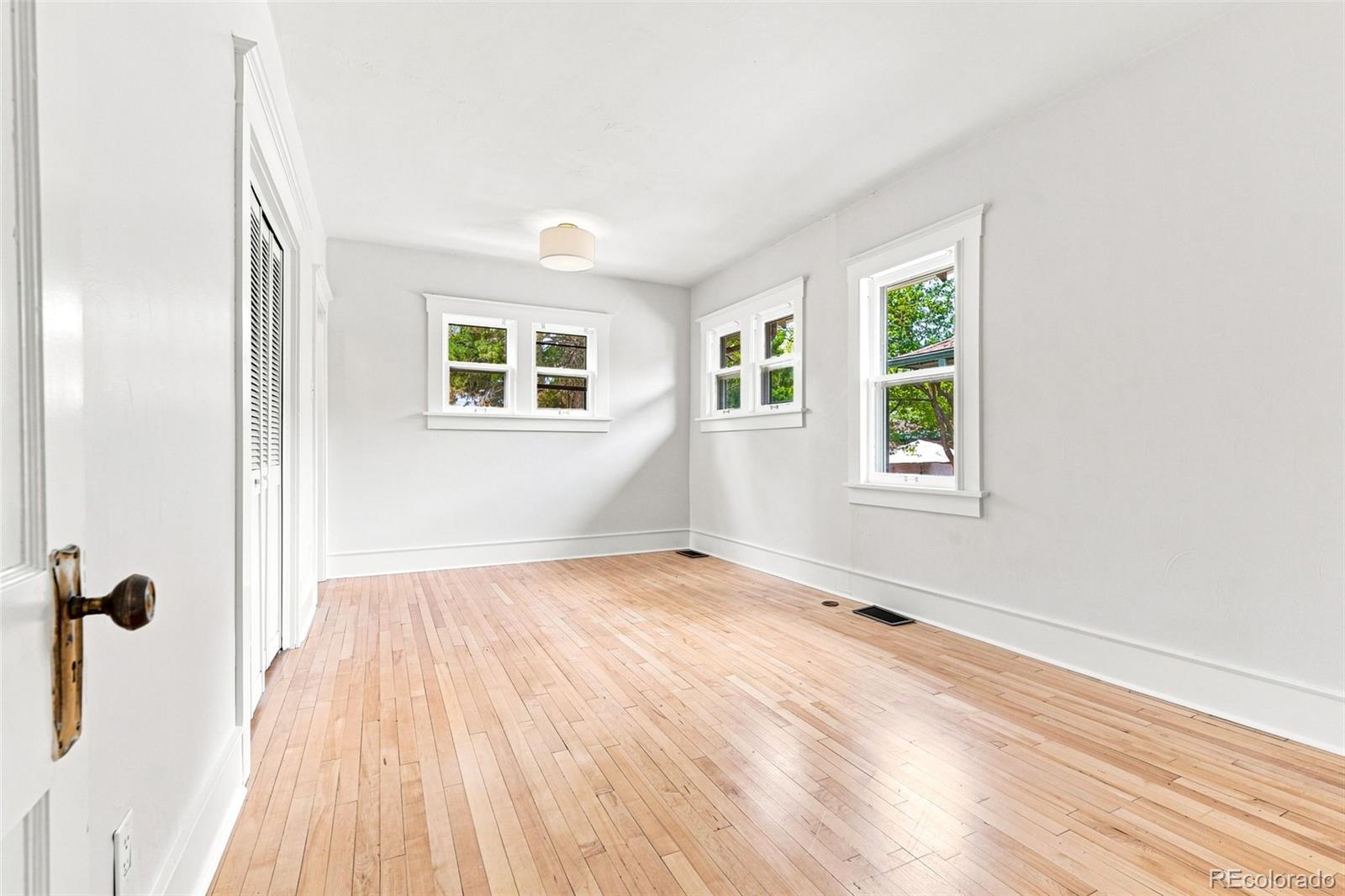 MLS Image #18 for 857  madison street,denver, Colorado
