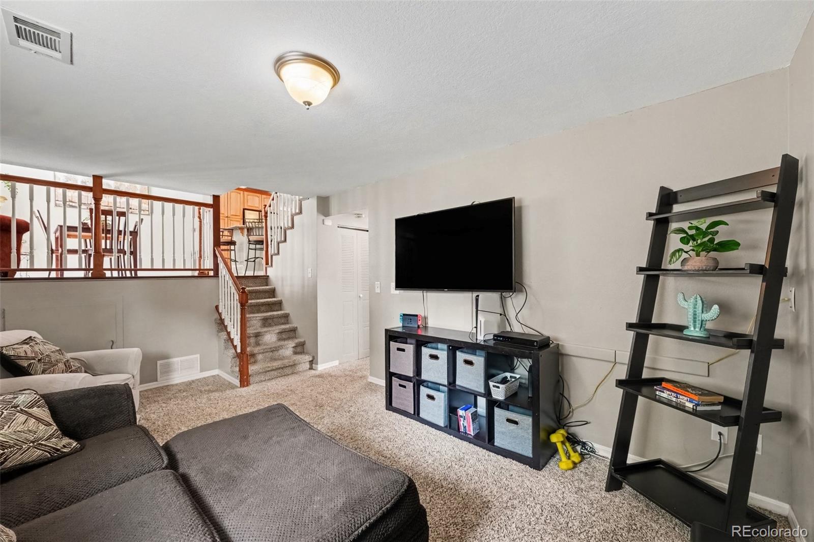 MLS Image #3 for 21288 e powers place,aurora, Colorado