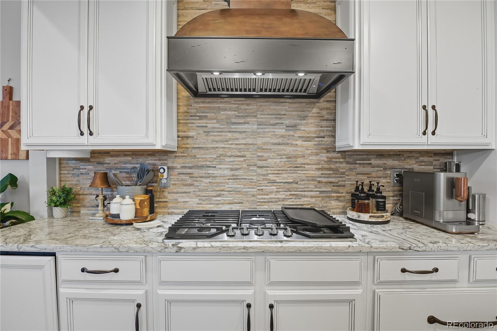 MLS Image #6 for 35  ravenglass way,colorado springs, Colorado