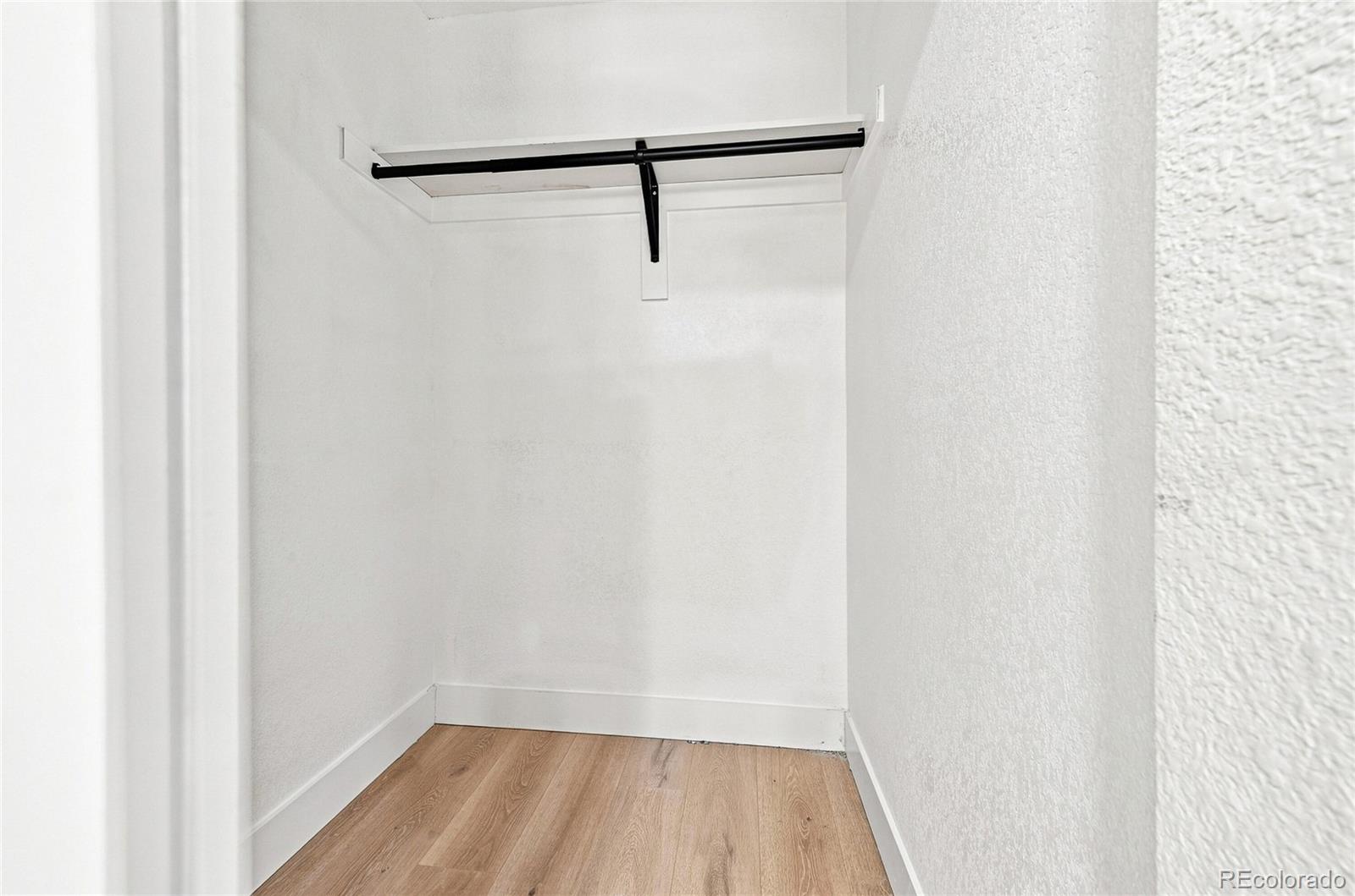 MLS Image #10 for 2711 s linley court,denver, Colorado