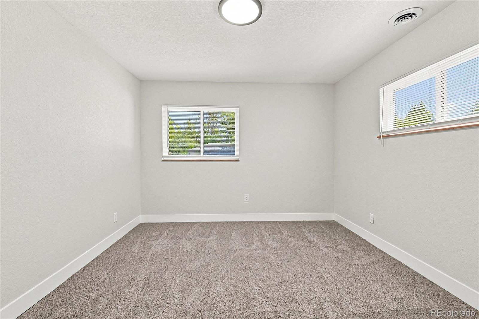 MLS Image #12 for 2711 s linley court,denver, Colorado