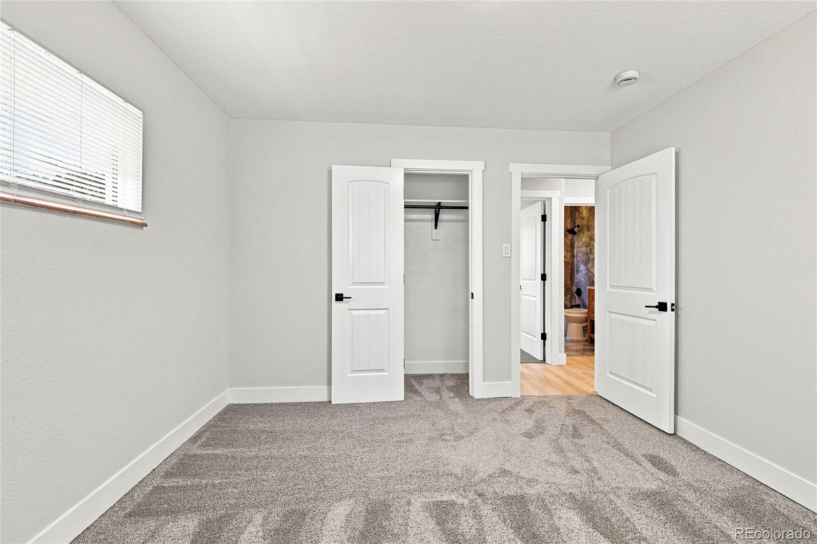 MLS Image #14 for 2711 s linley court,denver, Colorado