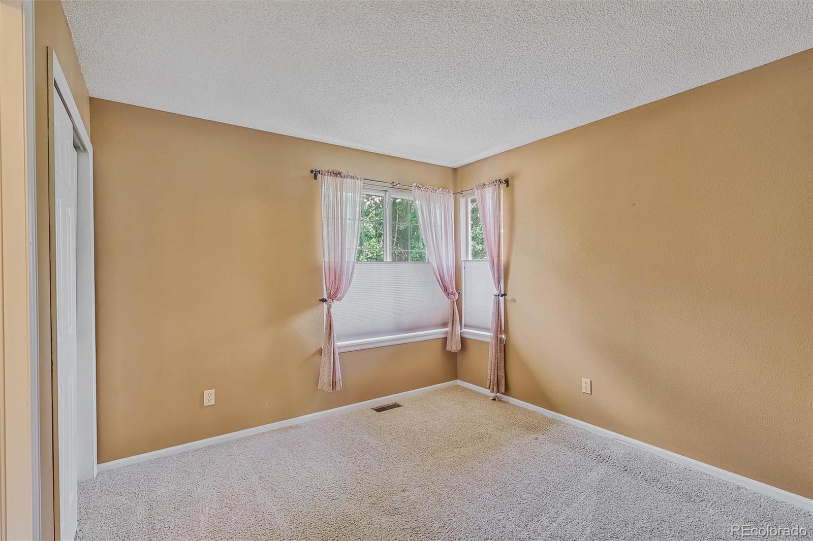 MLS Image #17 for 2080 e phillips lane,centennial, Colorado