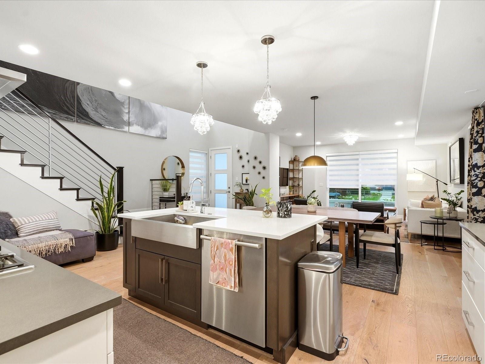 MLS Image #13 for 30 s oneida street,denver, Colorado