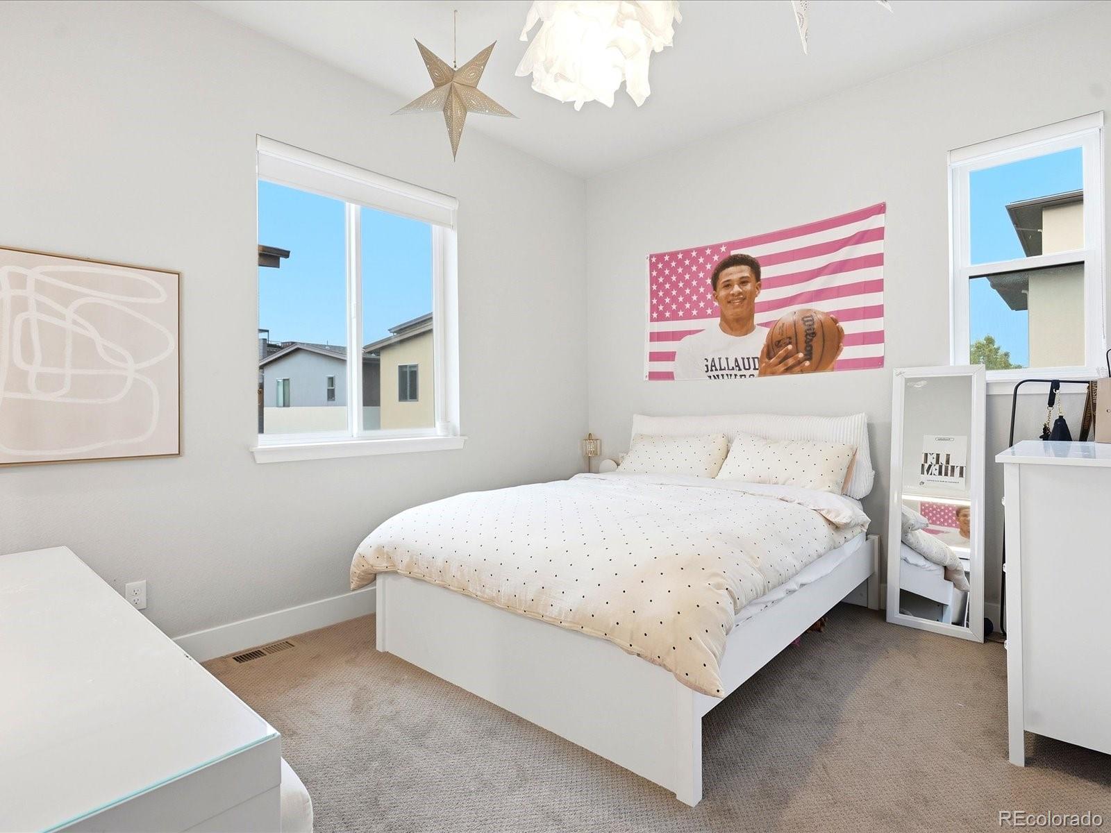MLS Image #25 for 30 s oneida street,denver, Colorado